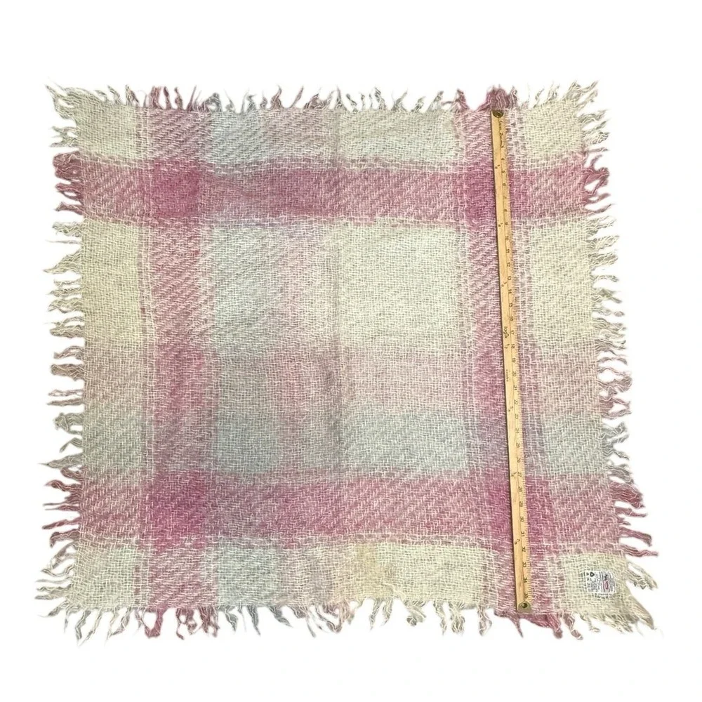 Avoca‎ Wool Shawl Wrap Pink Plaid Fringe Ireland Cozy Lap Blanket Square